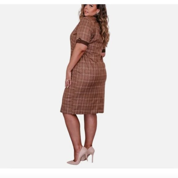 Jessakae Fox Group Size 5X Brown Plaid Short Sleeve Charlotte Shift Dress Plus - Picture 2 of 16